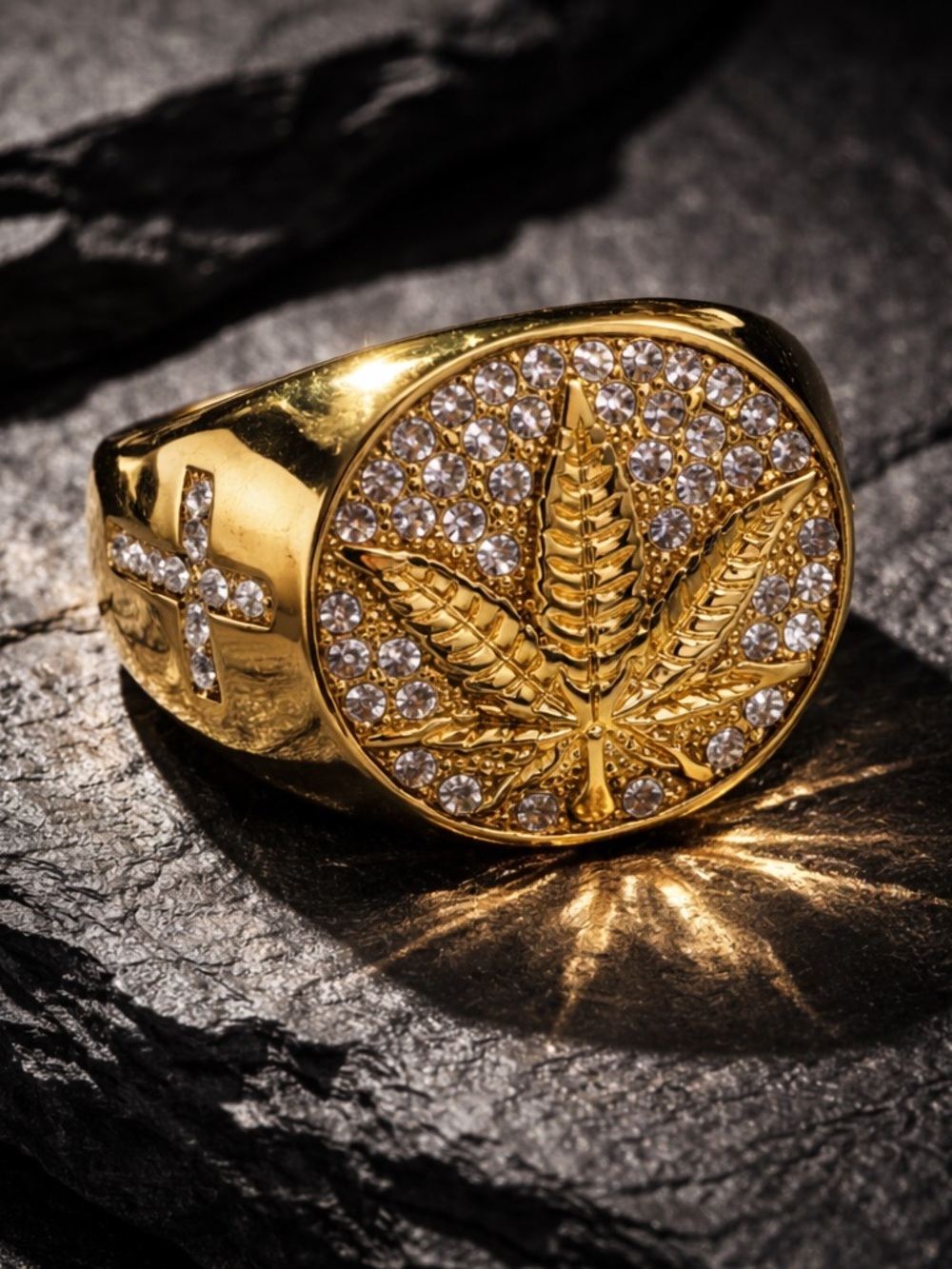 Gold Plated Stainless Steel Leaf Weed Band Ring size 10 1/2 NEW